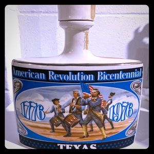Vintage Texas bicentennial Jim Beam decanter